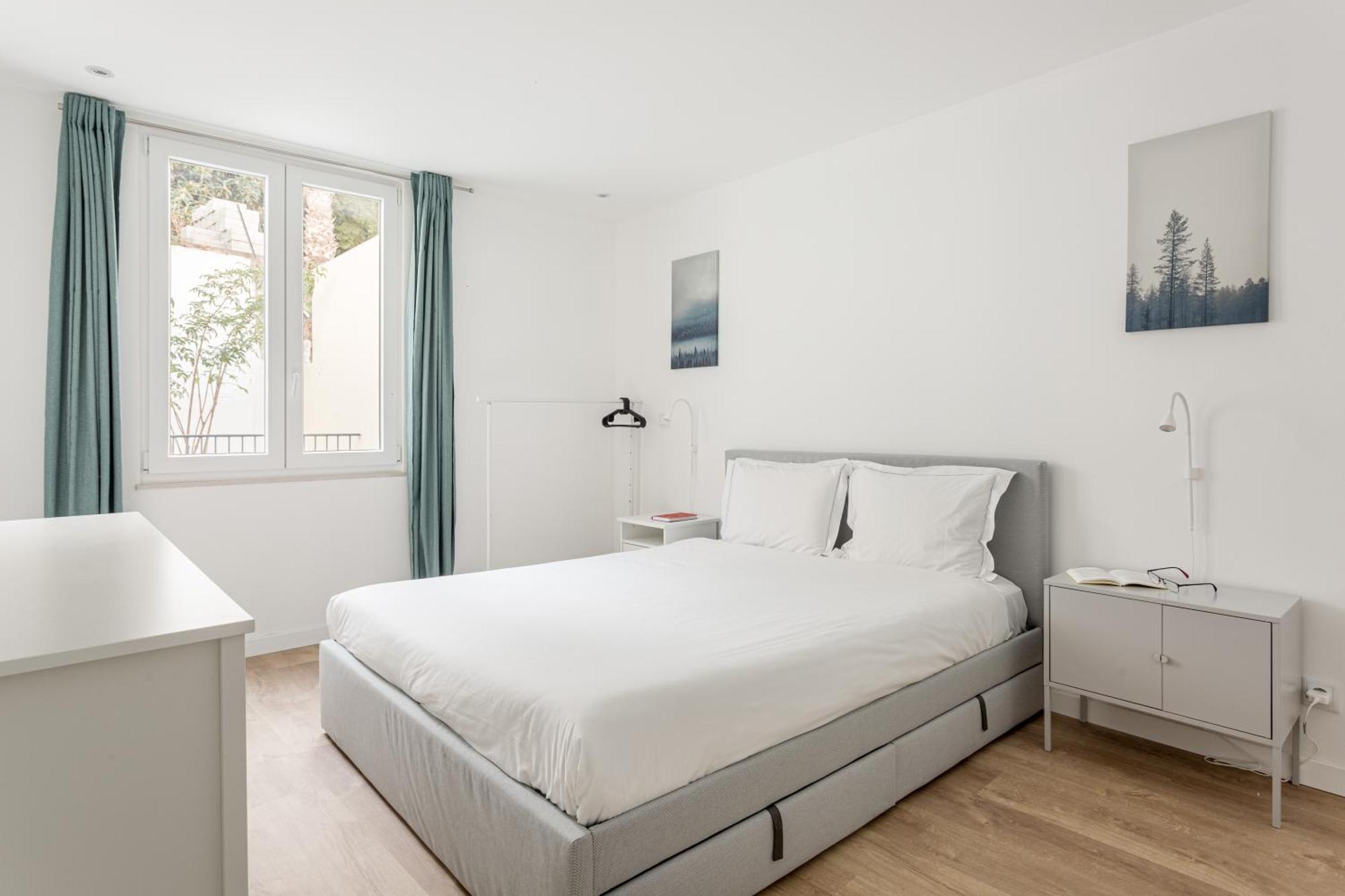 Joivy Minimalistic Apt W Patio In Principe Real Lissabon Exterior foto